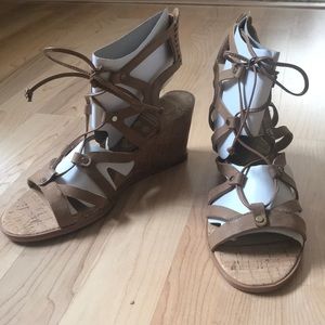 Wedged sandals